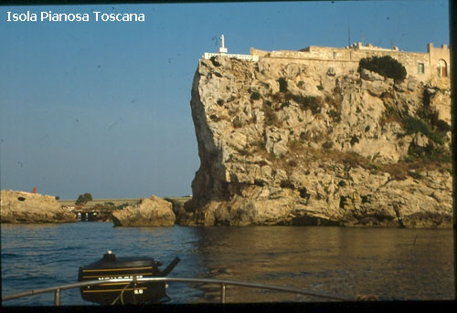 Vacanta in Isola Pianosa, Toscana, vacante de vis, calatorie, insule si locuri de scufundat, top plaje de vis