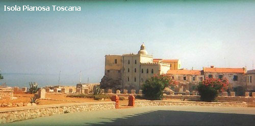 Vacanta in Isola Pianosa, Toscana, vacante de vis, calatorie, insule si locuri de scufundat, top plaje de vis