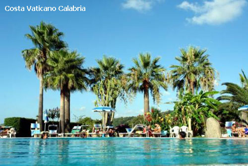 Vacanta in Capo Vaticano, Calabria, vacante de vis, calatorie, insule si locuri de scufundat, top plaje de vis