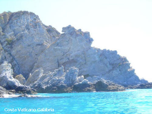 Vacanta in Capo Vaticano, Calabria, vacante de vis, calatorie, insule si locuri de scufundat, top plaje de vis