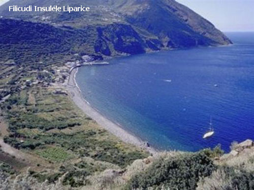 Vacanta in Filicudi, Insulele Liparice, vacante de vis, calatorie, insule si locuri de scufundat, top plaje de vis