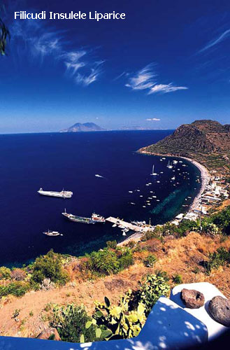 Vacanta in Filicudi, Insulele Liparice, vacante de vis, calatorie, insule si locuri de scufundat, top plaje de vis