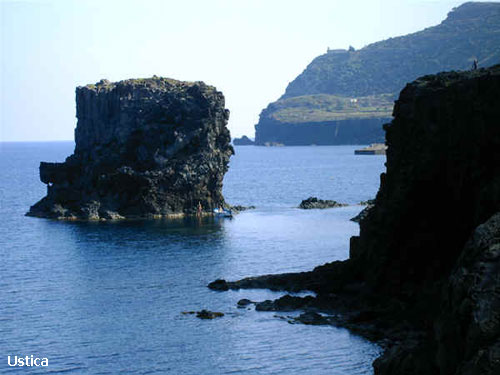 Vacanta in Ustica, vacante de vis, calatorie, insule si locuri de scufundat, top plaje de vis
