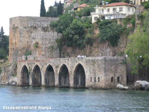 Vacanta in Kleopatrastrand, Alanya, vacante de vis, calatorie, insule si locuri de scufundat, top plaje de vis