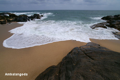 Vacanta in Ambalangoda, vacante de vis, calatorie, insule si locuri de scufundat, top plaje de vis