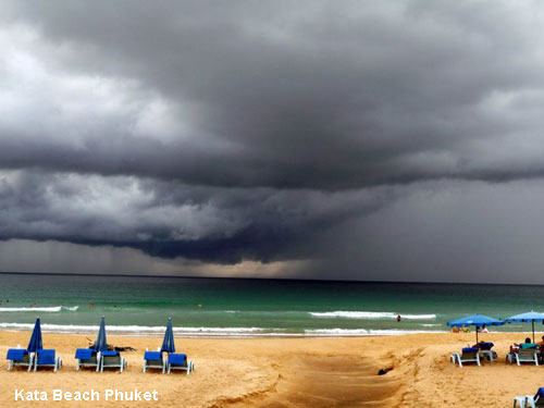 Vacanta in Kata Beach, Phuket, vacante de vis, calatorie, insule si locuri de scufundat, top plaje de vis