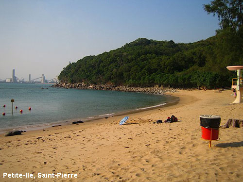 Vacanta in Petite-Ile, Saint-Pierre, vacante de vis, calatorie, insule si locuri de scufundat, top plaje de vis