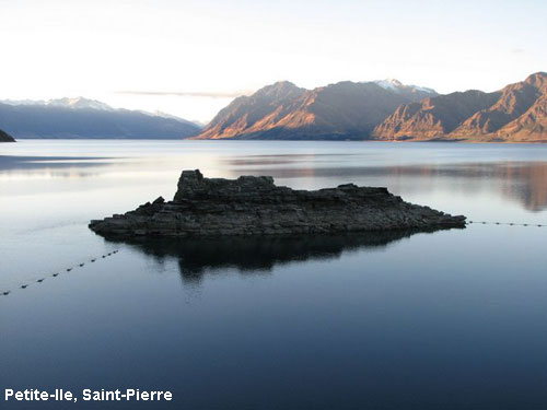 Vacanta in Petite-Ile, Saint-Pierre, vacante de vis, calatorie, insule si locuri de scufundat, top plaje de vis