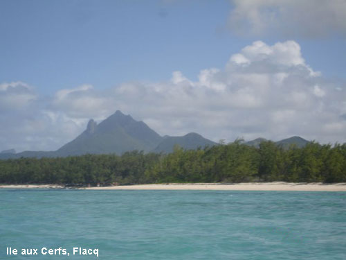 Vacanta in Ile aux Cerfs, Flacq, vacante de vis, calatorie, insule si locuri de scufundat, top plaje de vis