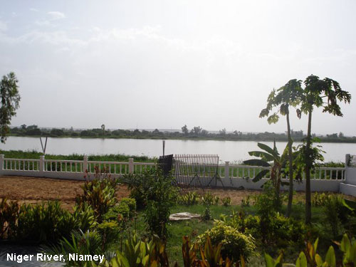 Vacanta in Niger River, Niamey, vacante de vis, calatorie, insule si locuri de scufundat, top plaje de vis