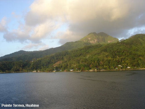 Vacanta in Pointe Tereva, Huahine, vacante de vis, calatorie, insule si locuri de scufundat, top plaje de vis