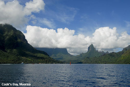Vacanta in Cook's Bay, Moorea, vacante de vis, calatorie, insule si locuri de scufundat, top plaje de vis
